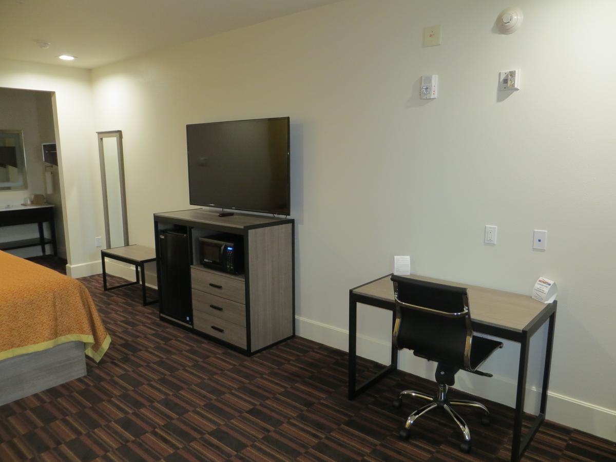 Scottish Inn And Suites Katy Zewnętrze zdjęcie